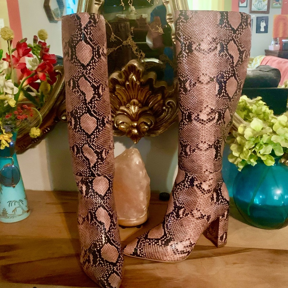Gianni Bini Boots Sz 6.5